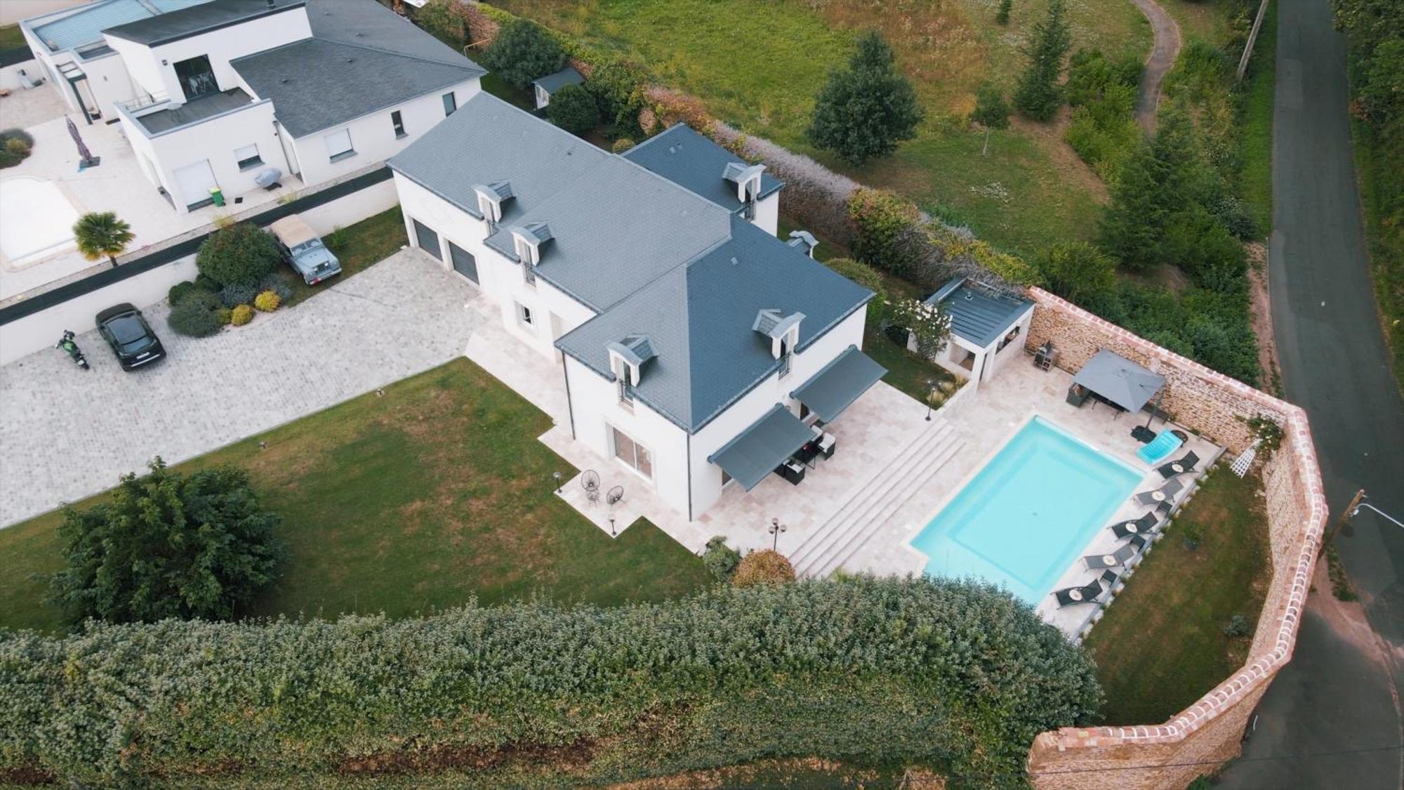 Magnifique Villa My Сен-Сатюрнен Екстер'єр фото